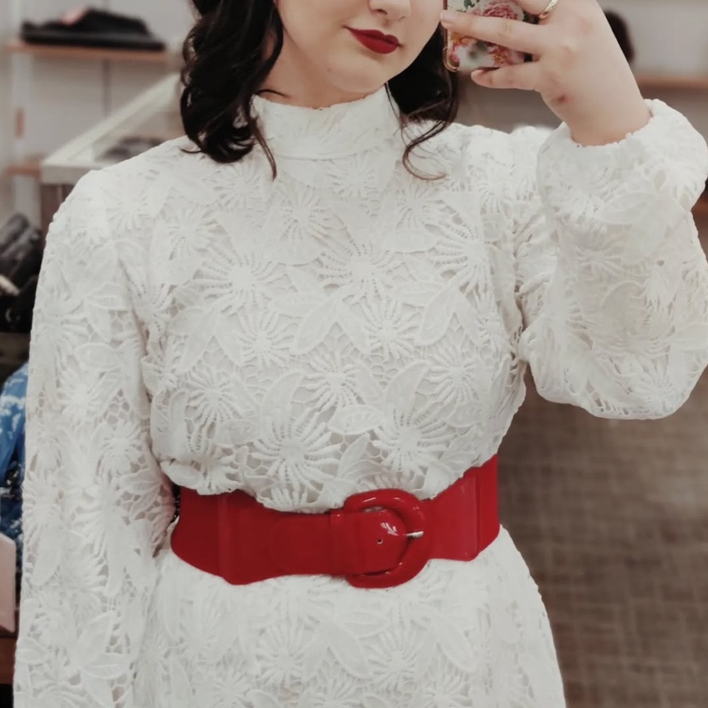 Ivy City Co. Celia White Lace Winter Dress Size L